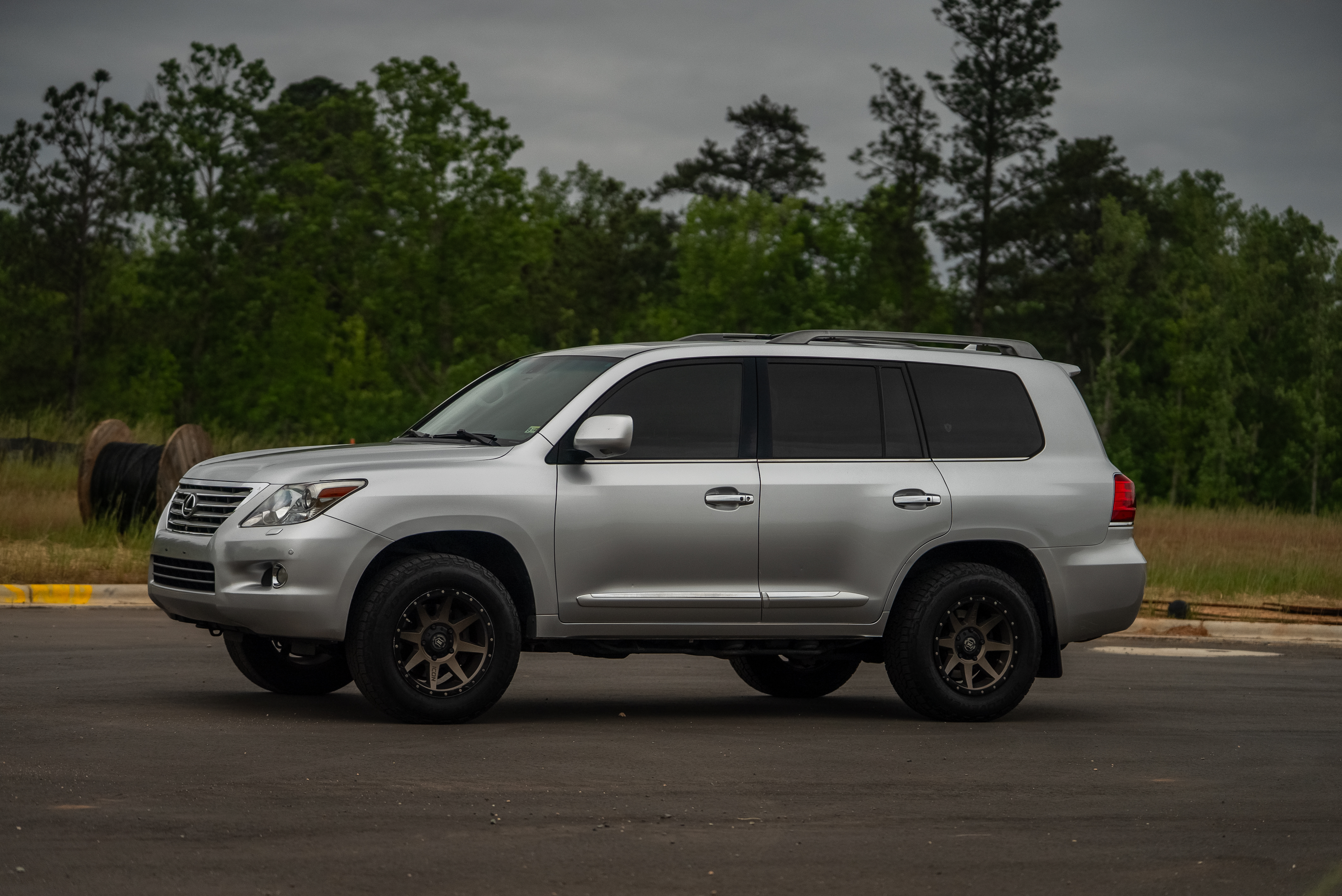 2011 Lexus LX570