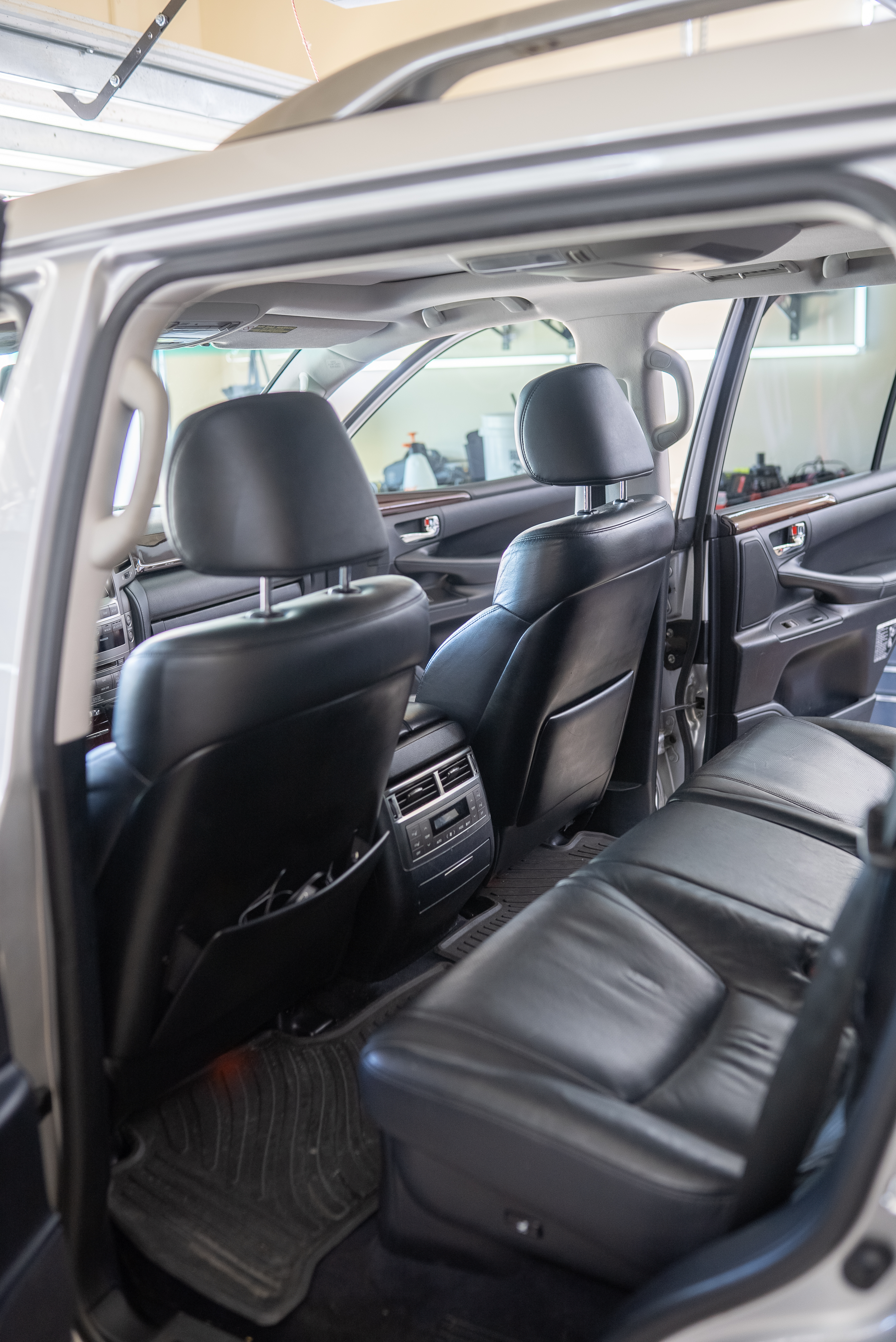 2011 Lexus LX570