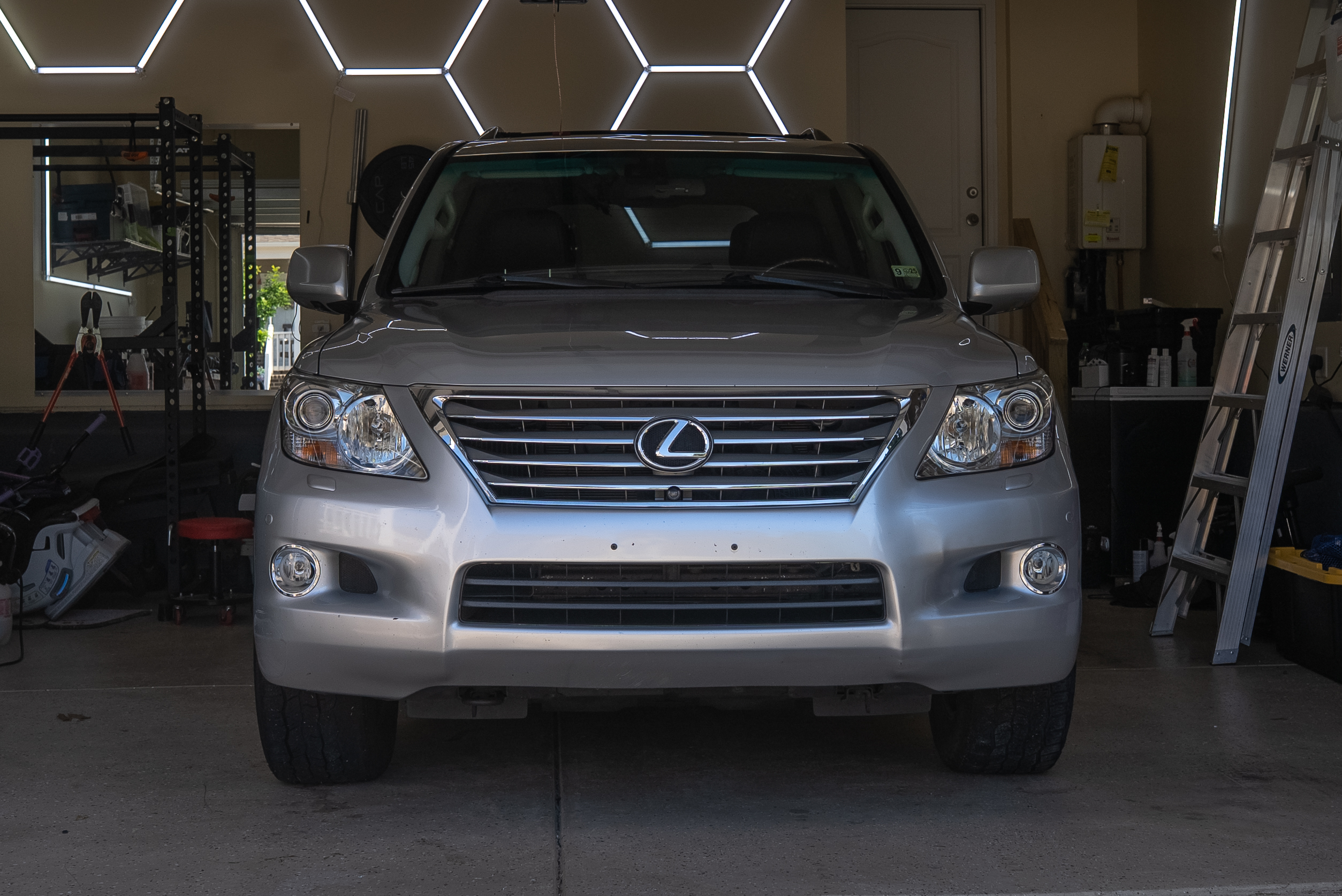 2011 Lexus LX570