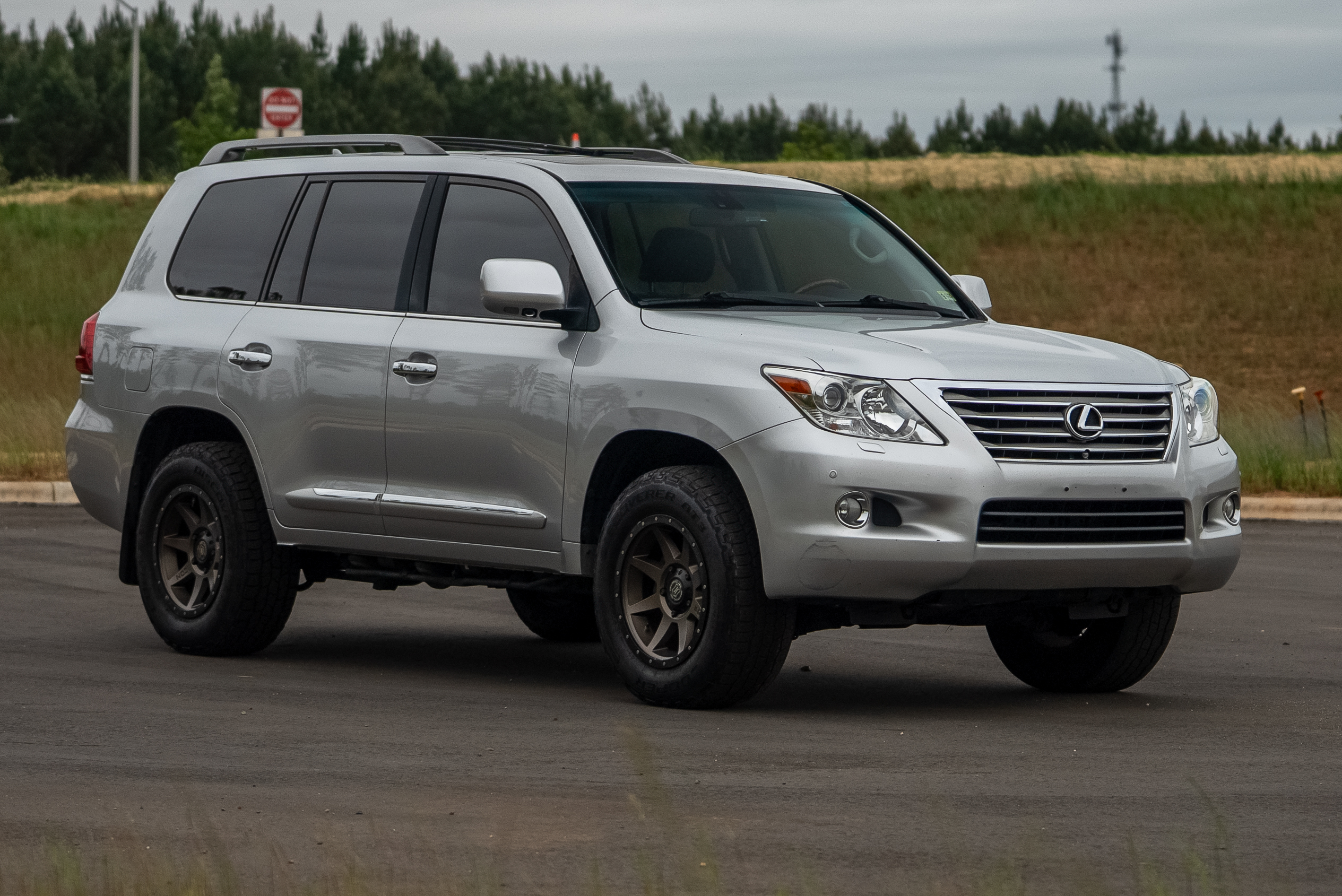 2011 Lexus LX570