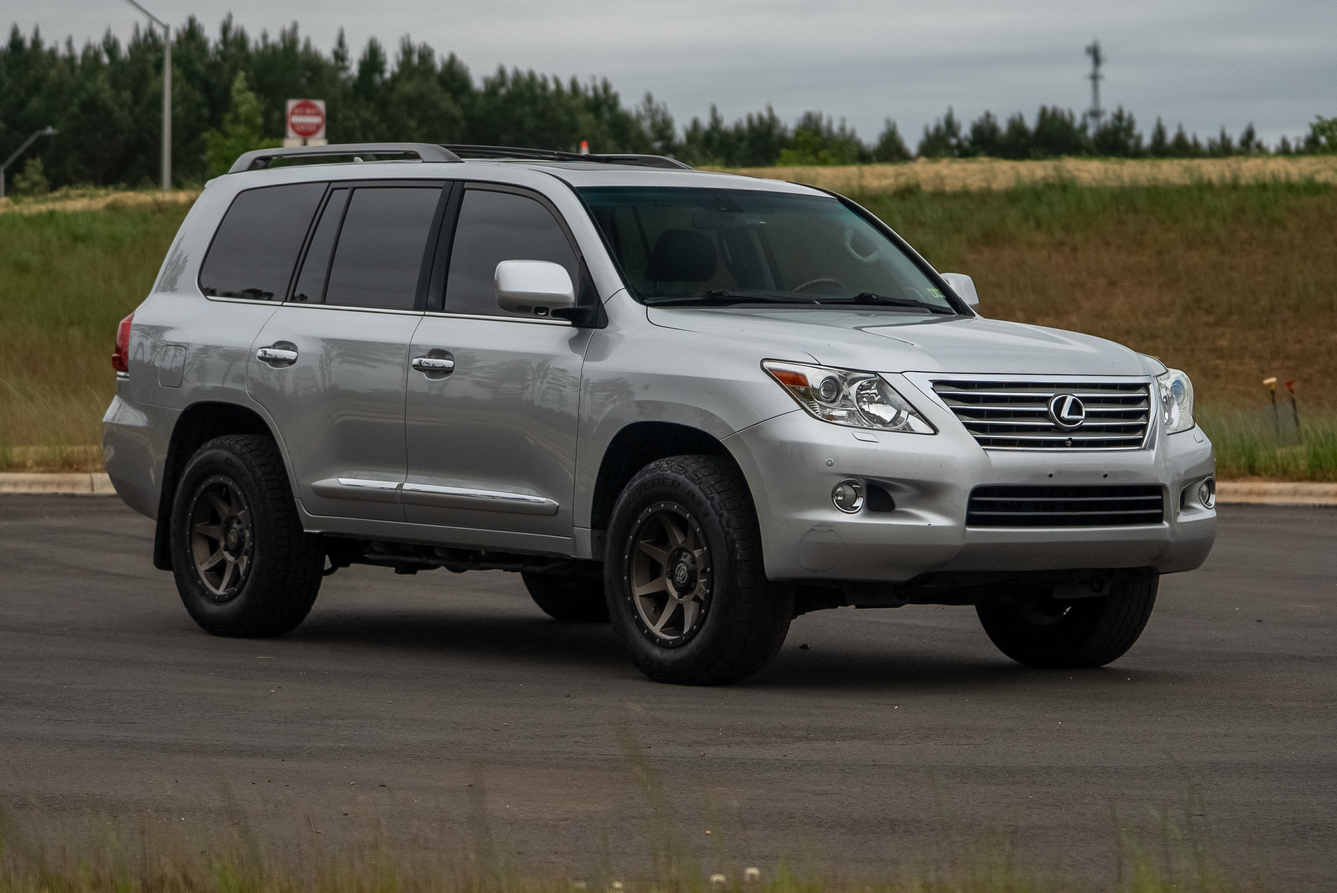 2011 Lexus LX570
